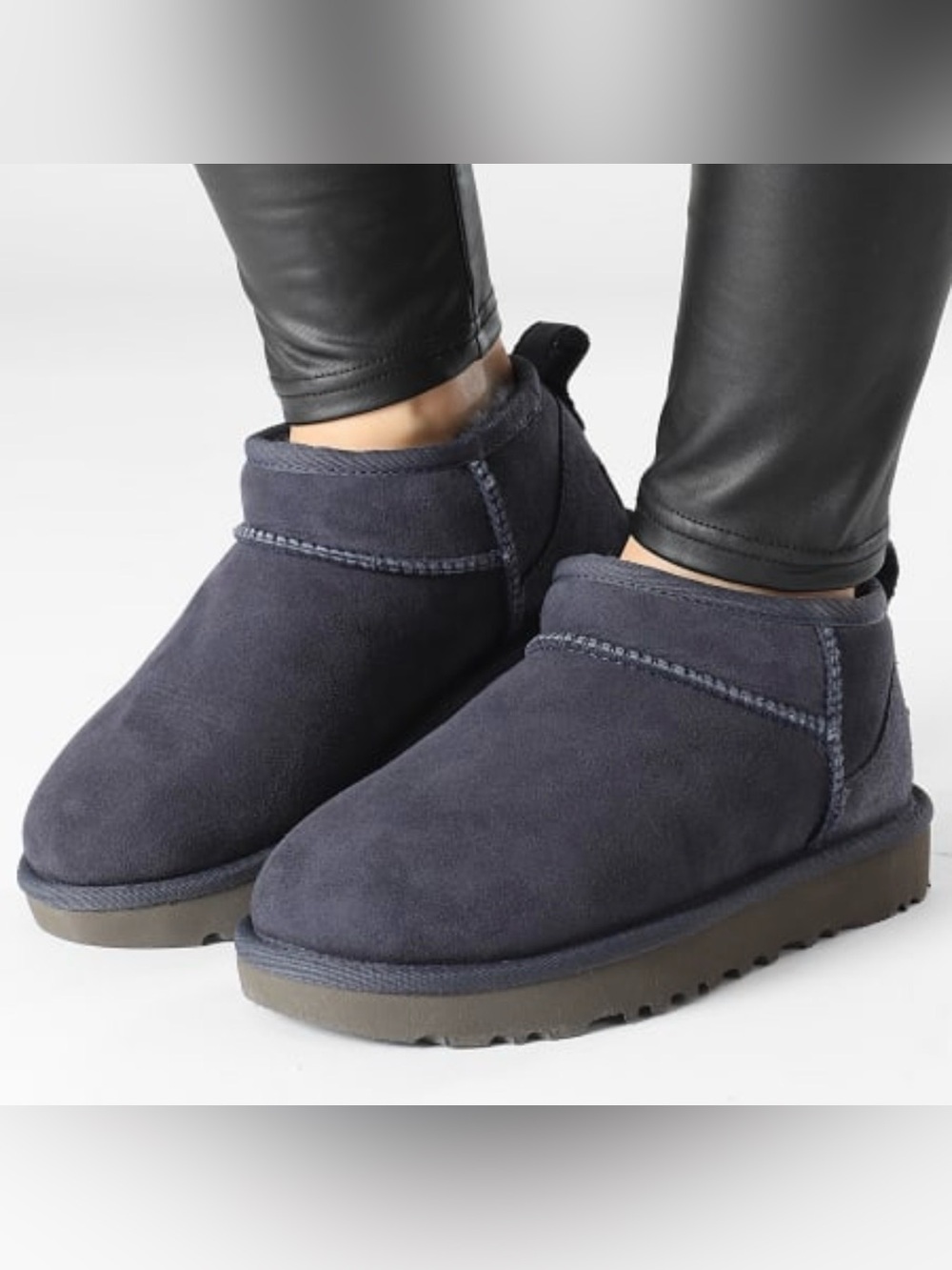 UGG Classic Ultra Mini Boots Size 8 Navy Blue Suede Sheepskin NWT